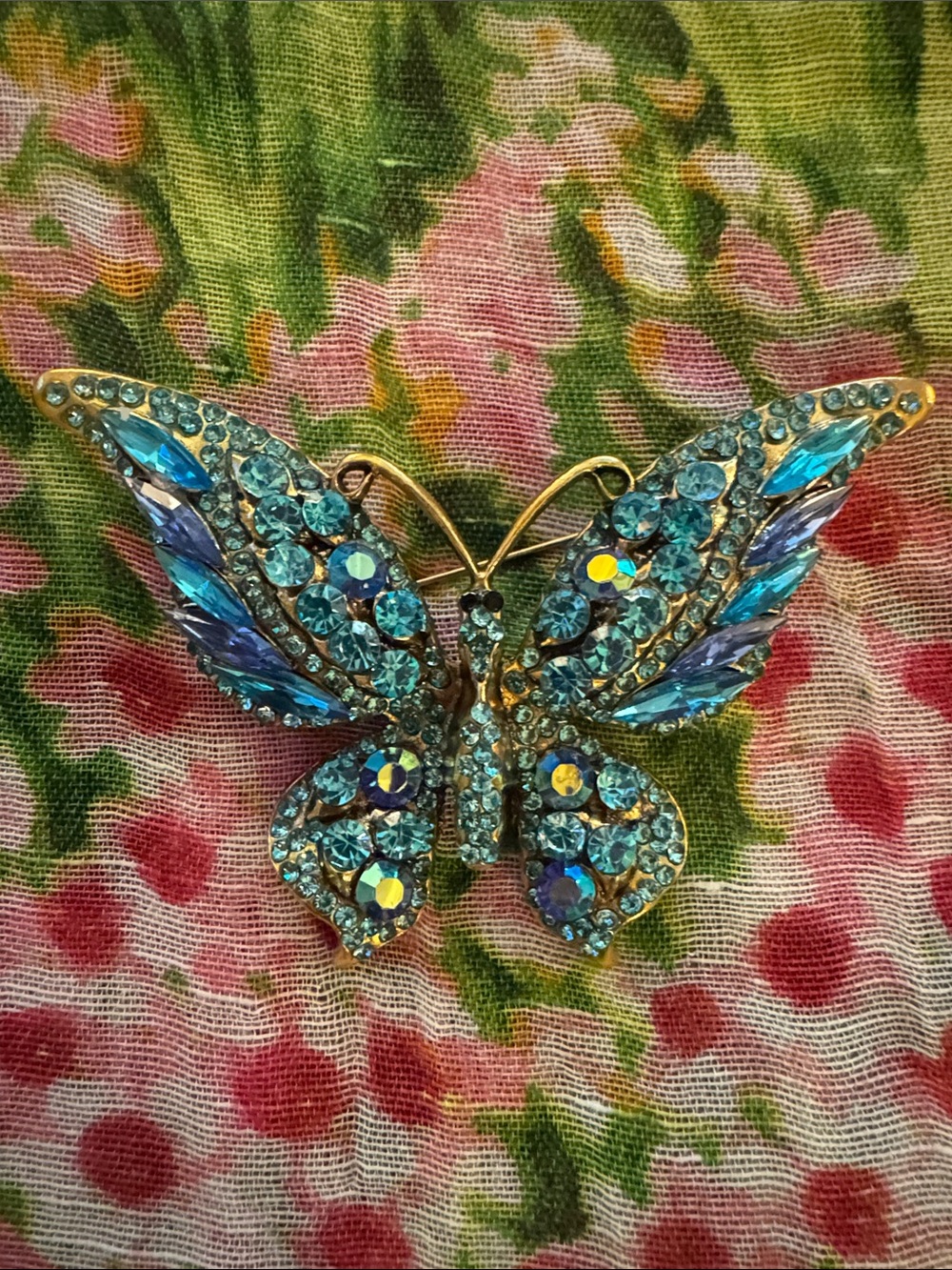 Aratta Silent Journey Blue Crystal Butterfly Brooch - Elegant Women's Jewelry